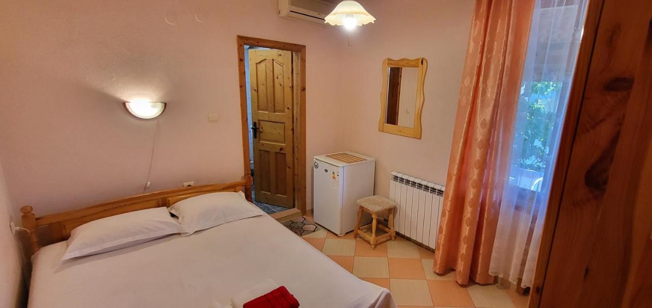 Amfora Guest House Бяла Екстериор снимка