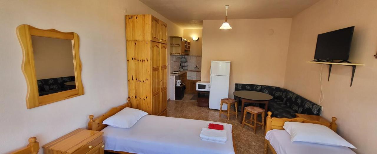 Amfora Guest House Бяла Екстериор снимка