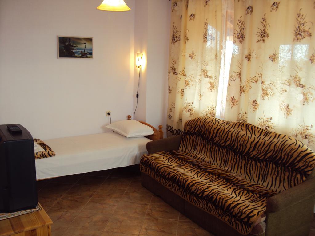 Amfora Guest House Бяла Екстериор снимка