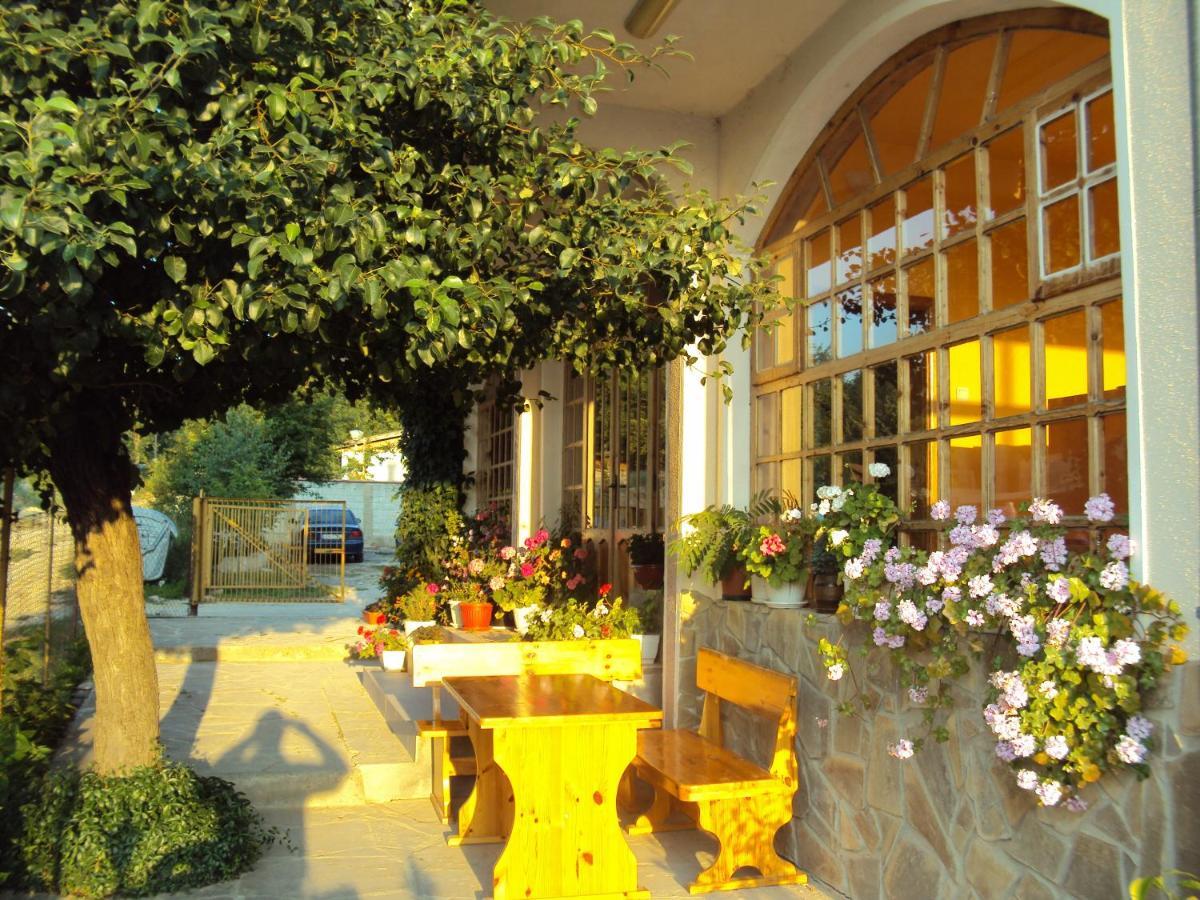 Amfora Guest House Бяла Екстериор снимка